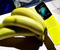 Nokia 8110 4G: The coolest things about the Matrix banana phone