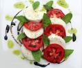 Recipe: Luscious Tomato Caprese Salad