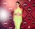 Kriti, Janhvi, Sara's Red Carpet Moments