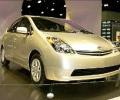 Toyota to launch hybrid Prius early next year