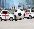 Mercedes-Benz plans smart soccer games