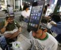 Worldwide smartphone users hit 1 billion mark