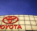 Toyota, other Japan carmakers to recall vehicles