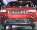 Chrysler recalls 469,000 SUVs worldwide