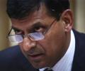 Did Rajan go by majority view on rate cut?