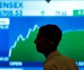 Sensex fails to latch on to gains, slumps on Europe woes