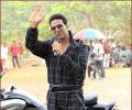 Akshay Kumar doesn't impress in KKK 4