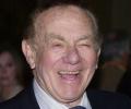 Comedian Jack Carter dies at 93