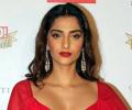 Navratri Special: Sonam, Priyanka, Kangana in RED