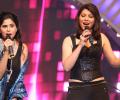 PIX: Sai Tamhankar, Tejaswini Pandit perform at Marathi Mirchi Music Awards