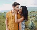 Priyanka-Nick's LOVED-UP Pix