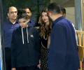 Aishwarya-Abhishek Cheer For Aaradhya