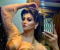 Urvashi Has 'Nothing To Wear'!