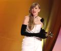 Taylor Swift Makes History At Grammys