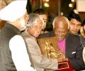 Desmond Tutu gets Gandhi Peace Prize