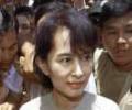 Myanmar: US Senator secures American's release