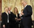 Clinton publicly sworn in as US Secretary of State