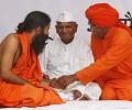 Conditions apply, says Anna on support from Ramdev