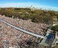 Argentines meditate against violence at Buenos Aires