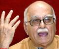 Advani slams PM over FDI in retail