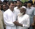 With eye on 2014, Cong reaches out to minorities with special schemes