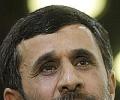 Iranian prez Ahmadinejad targeted with shoe in Egypt