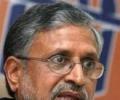 Sushil Modi lambasts Nitish for taking Cong help