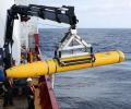 Robotic submarine launches 5th mission to locate missing plane