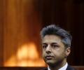 Shrien Dewani walks free as South African court throws out case