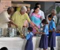 Rajasthan: When Bill Clinton served food to schoolchildren