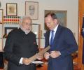 PM gifts Rani Lakshmibai's petition to Abbott