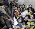 Tibetans stage protest against Chinese president's visit outside hotel