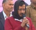 Kejriwal dares govt to arrest him on donation controversy