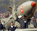 'India, Pak reluctant to relinquish their nuclear arsenal'