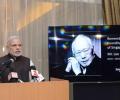 Lee was among the tallest leaders of our times: Modi