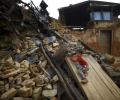 Search for bodies in Nepal suspended due to avalanches