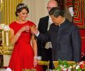 British Queen hosts extravagant dinner for Xi