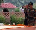 Army chief pays tribute to Kargil martyrs on Vijay Diwas