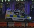 Sword-wielding man attacks cops outside Buckingham Palace; 3 injured