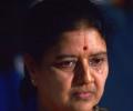 SC seals Sasikala's fate in 8 minutes, sends her to prison