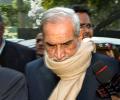 Sajjan Kumar surrenders, sent to jail to serve life sentence