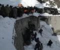 11 bodies recovered from avalanche site in Kashmir