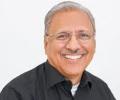 Pakistan's new prez Arif Alvi is son of Nehru's dentist