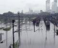 Heavy downpour brings Mumbai to a halt, 28 killed