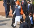 Modi continues 'safa' tradition, sports saffron 'bandhej' turban