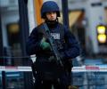 5 dead in Vienna shooting; 1 gunman shot dead