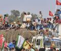 Farmers continue to converge on Delhi borders, security upped