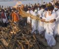 Last rites of Ram Vilas Paswan performed in Patna