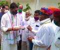 Pilot supporters raise slogans as Maken holds meeting in Ajmer