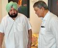 Amarinder relents on question of Sidhu's elevation as PCC chief